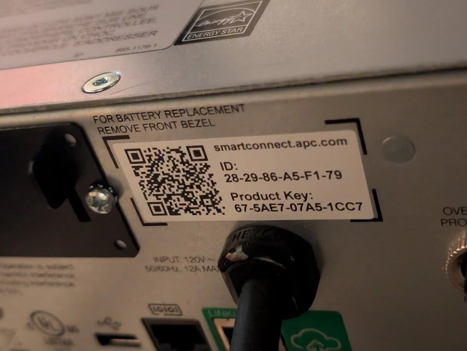 ASUS RS700-E10-RS12U server rear view